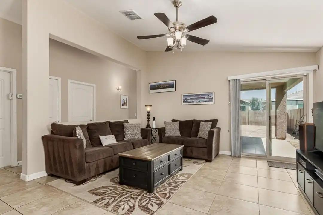 House in San Tan Valley - View 5