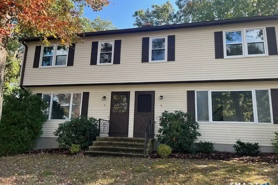 4 Providence Ave – photo 1 of 15