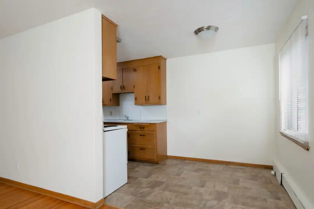2709 Park Ave unit 104 - View 4