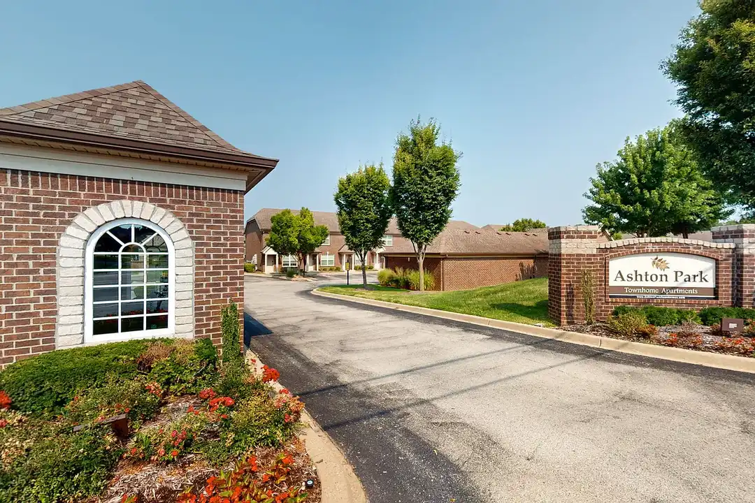 Ashton Park Townhomes – photo 1