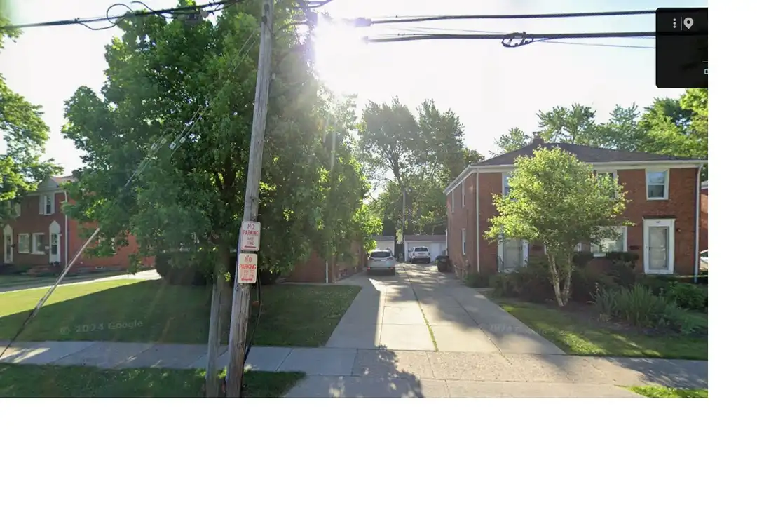 235 E 250th St – photo 1