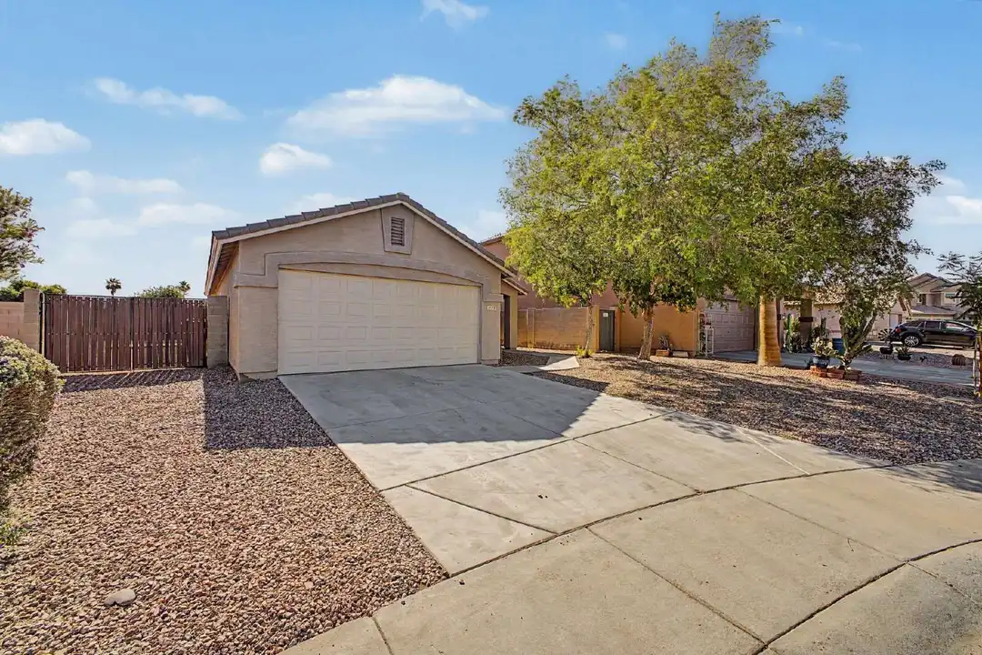 14718 N 154th Ln - View 3