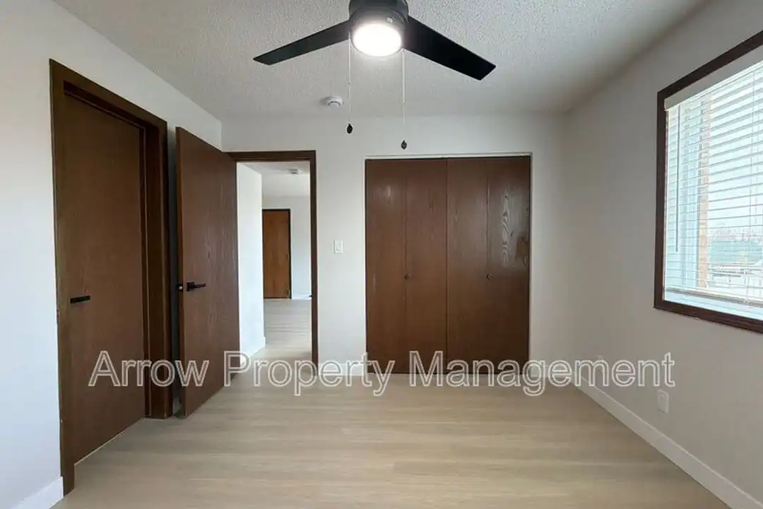 539 N 24th St unit 9 - View 6