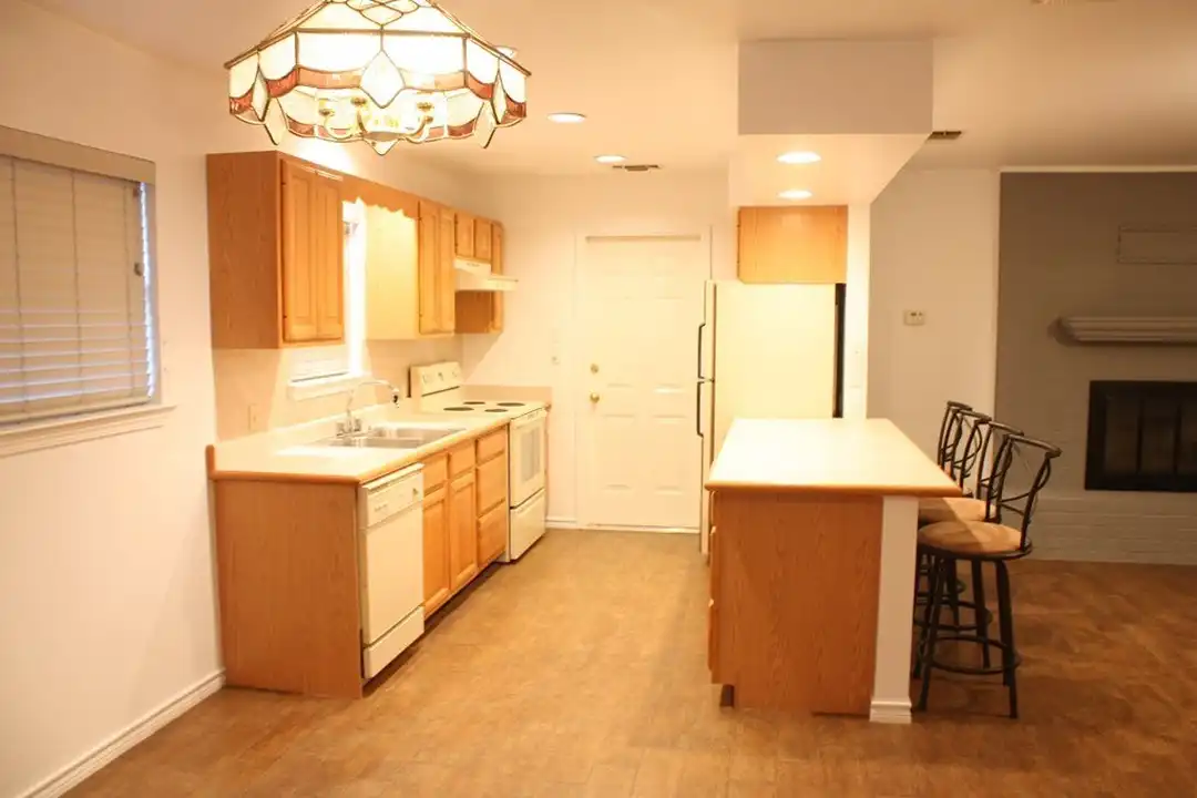 1316 Carol Ann Dr - View 6