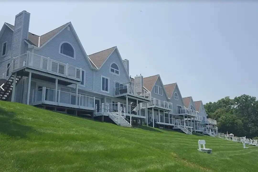 4611 Cleveland Rd E unit 704