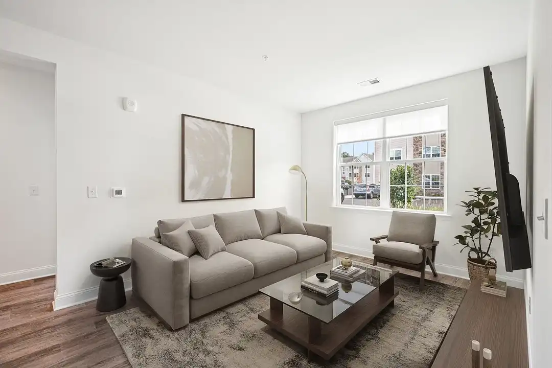 Laurel Green Apartments - View 5