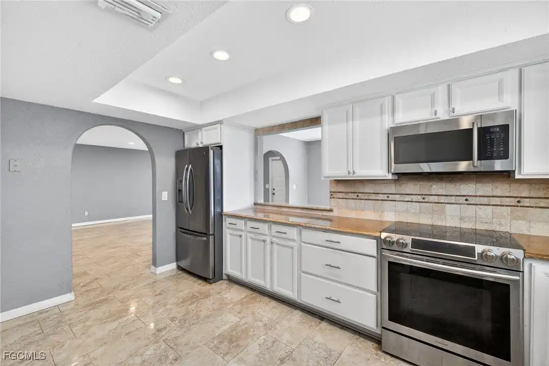 1303 SW 16th Terrace #101 - More