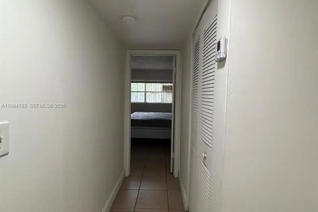 9365 Fontainebleau Blvd unit E105 - More