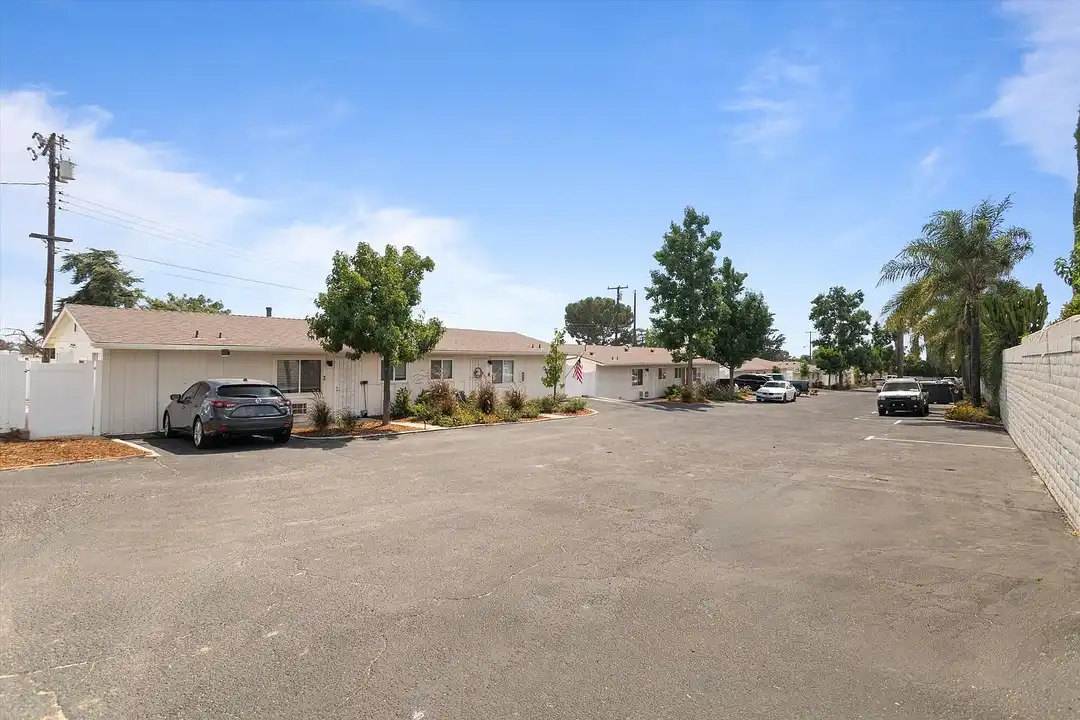 Vista Palms Apartment Homes- Yucaipa, CA – photo 1 of 70