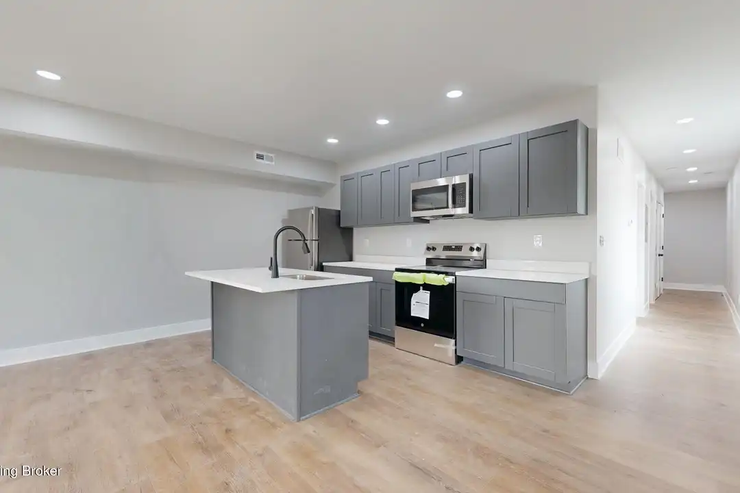 116 Bauer Ave #201 – photo 1 of 16