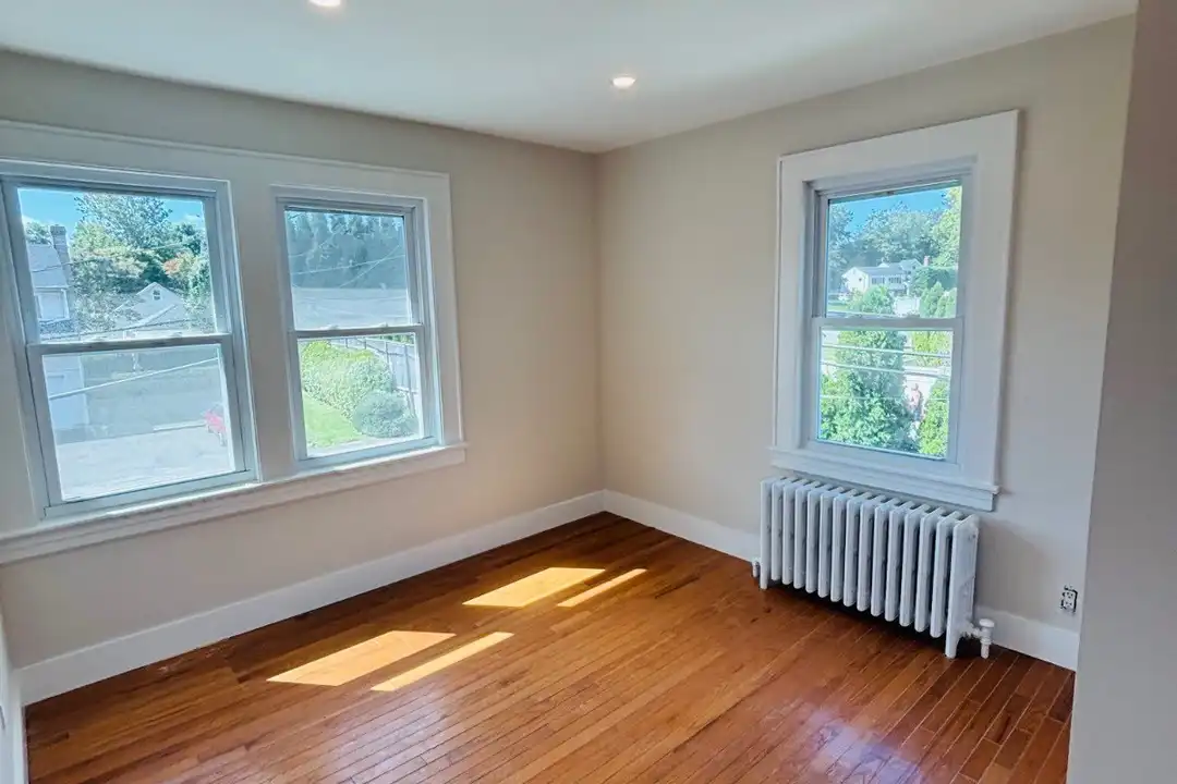 17 North St – photo 1 of 15