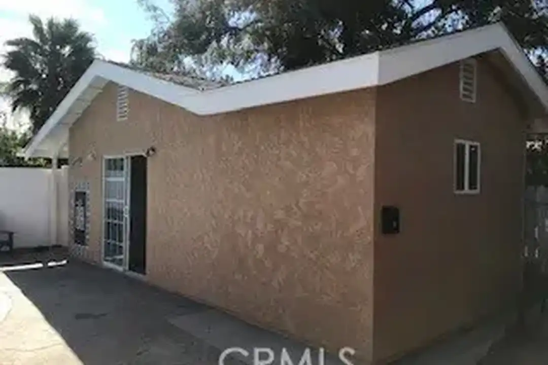 7626 Della St – photo 1 of 52