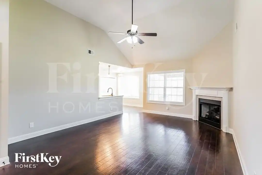 309 Liberty Bell Ln - View 3