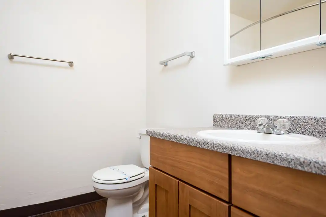 Apartment in Portland, Jade District, Montavilla - View 5