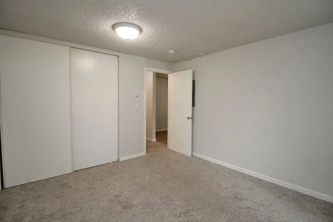 5704 SW Beaverton Hillsdale Hwy unit 8 - Widok 5