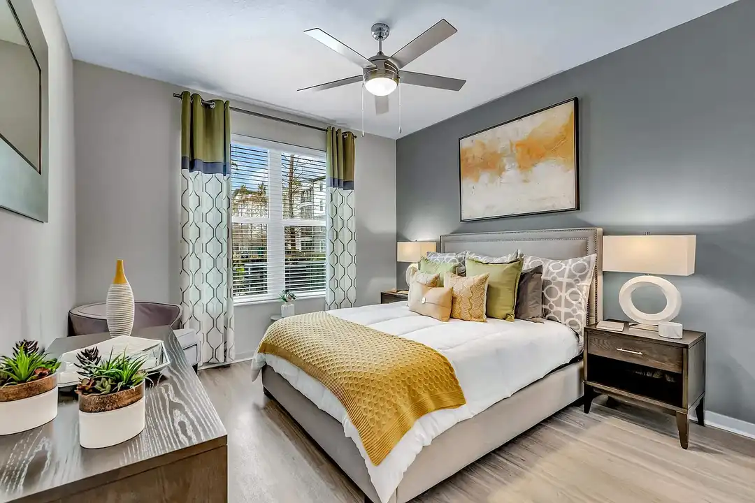 Apartment in Riverview - View 5