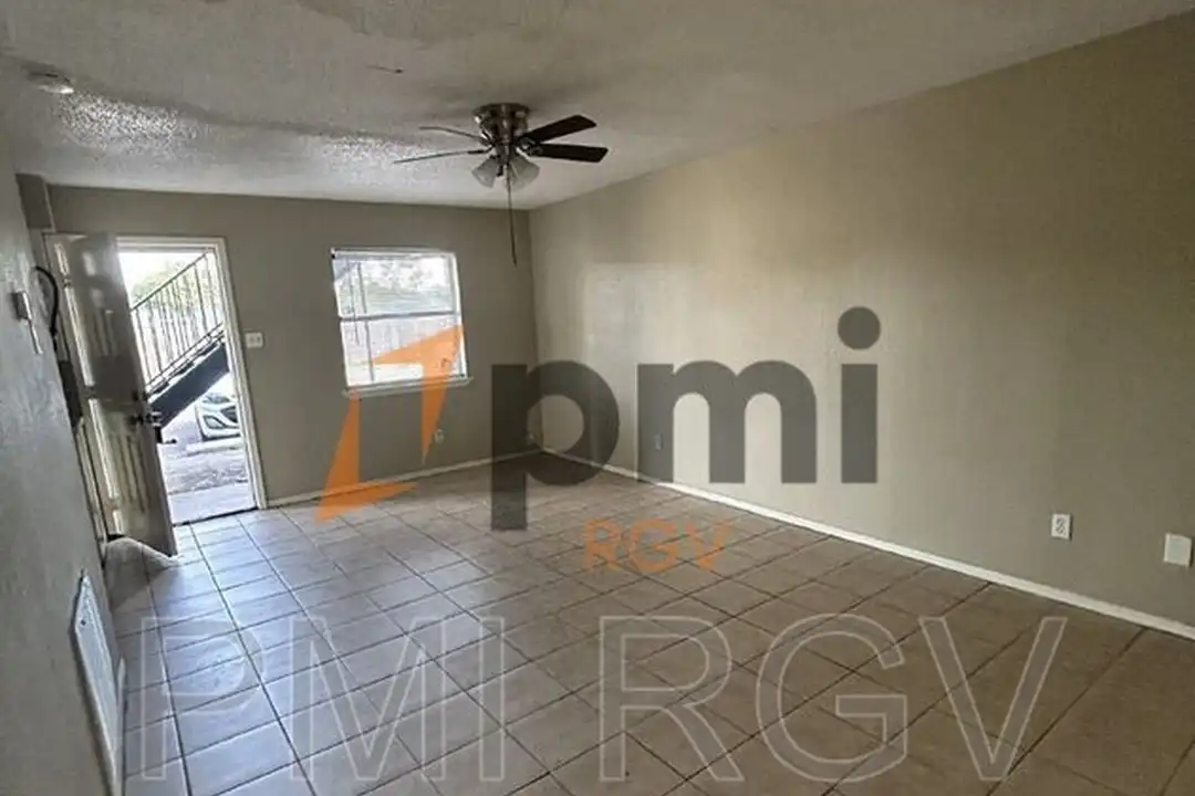 1608 Norma Ln unit UNIT7 - View 3