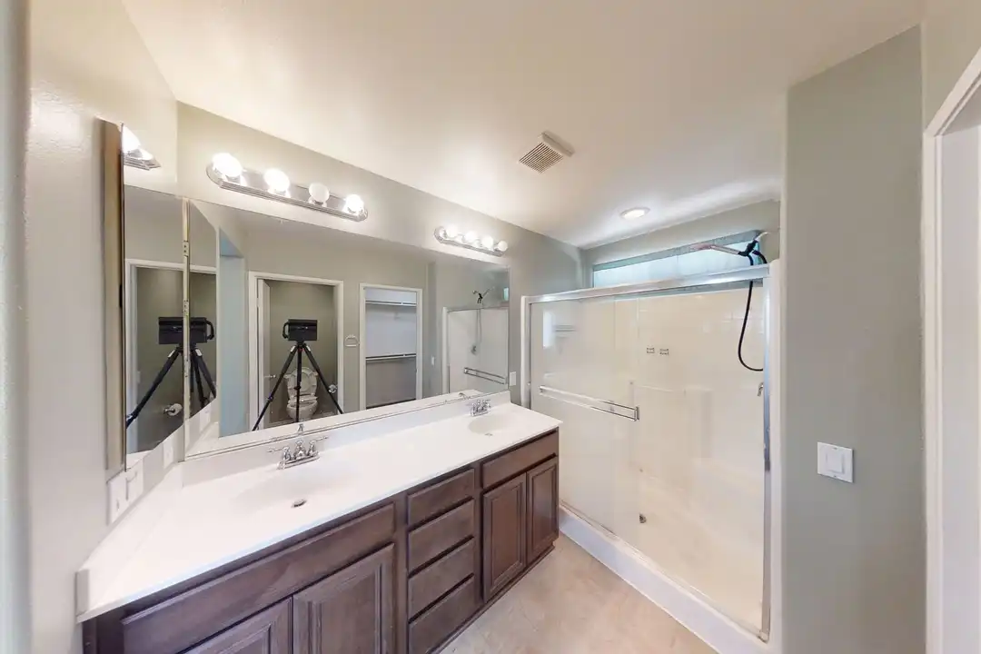 1341 Bittersweet Dr unit # F - More