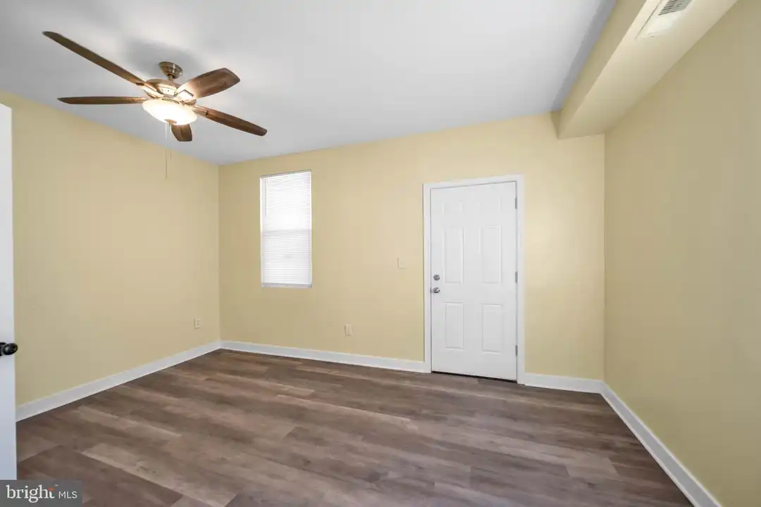 2712 Sherman Ave NW - Skats 6