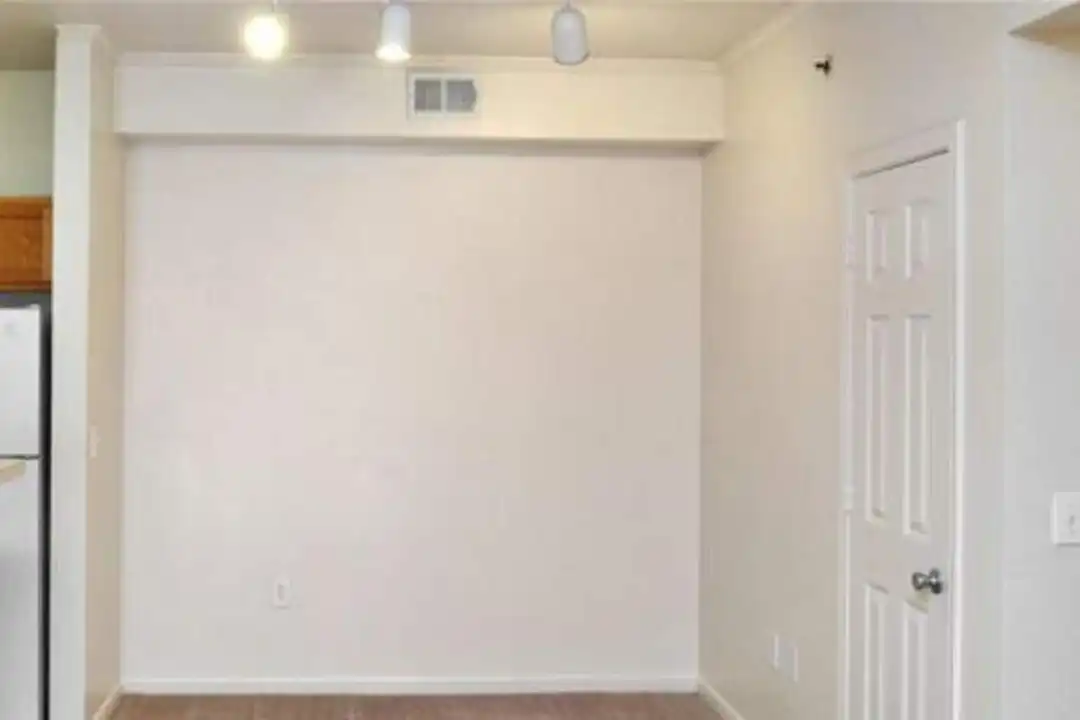 701 Woodward St unit # 712 - View 2