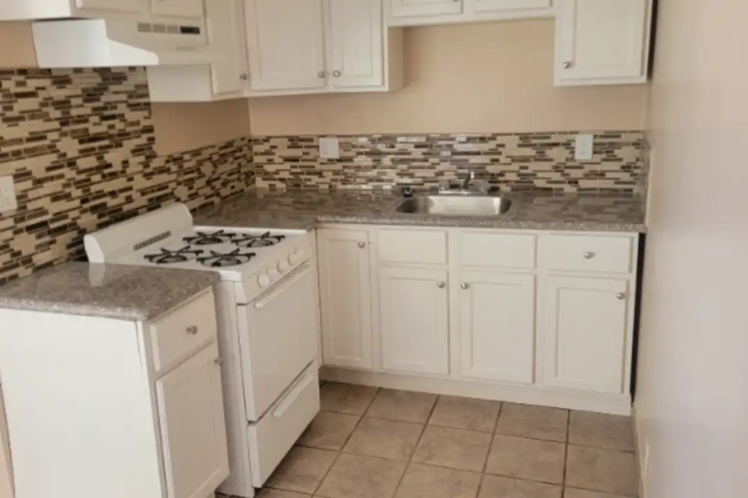 3333 E Wilton St unit 2 – photo 1