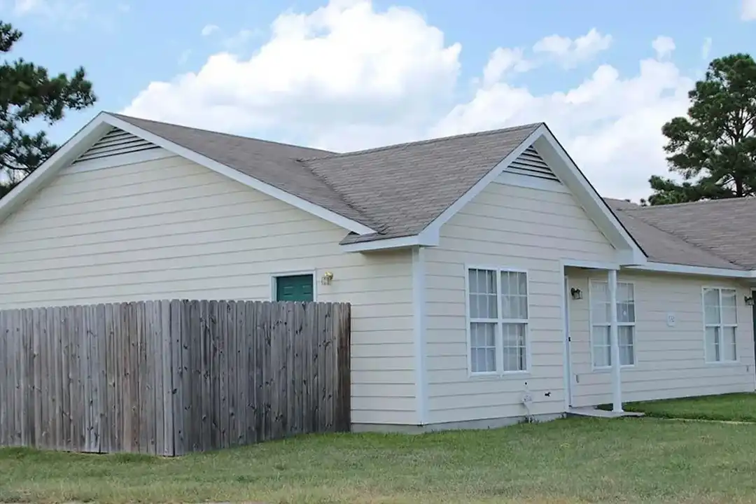 Fox Run Cottages – photo 1