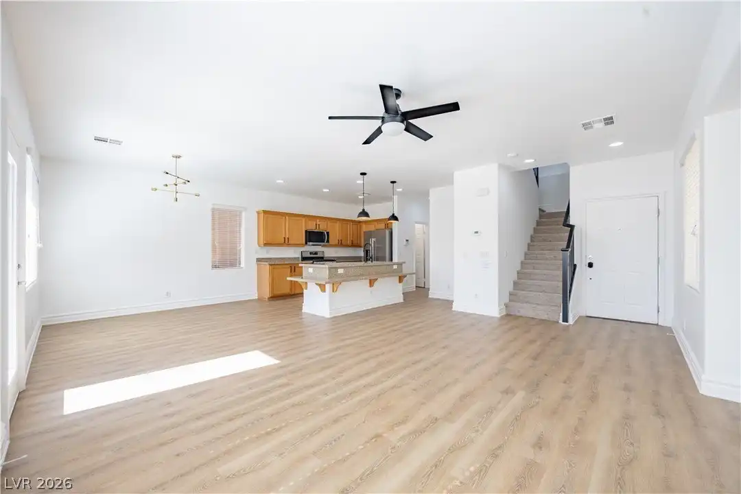 212 Fairway Woods Dr - More