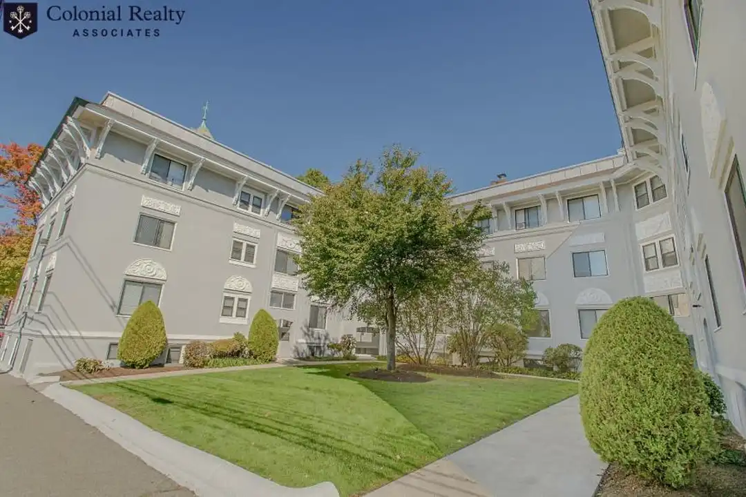 230 Walnut St - View 4