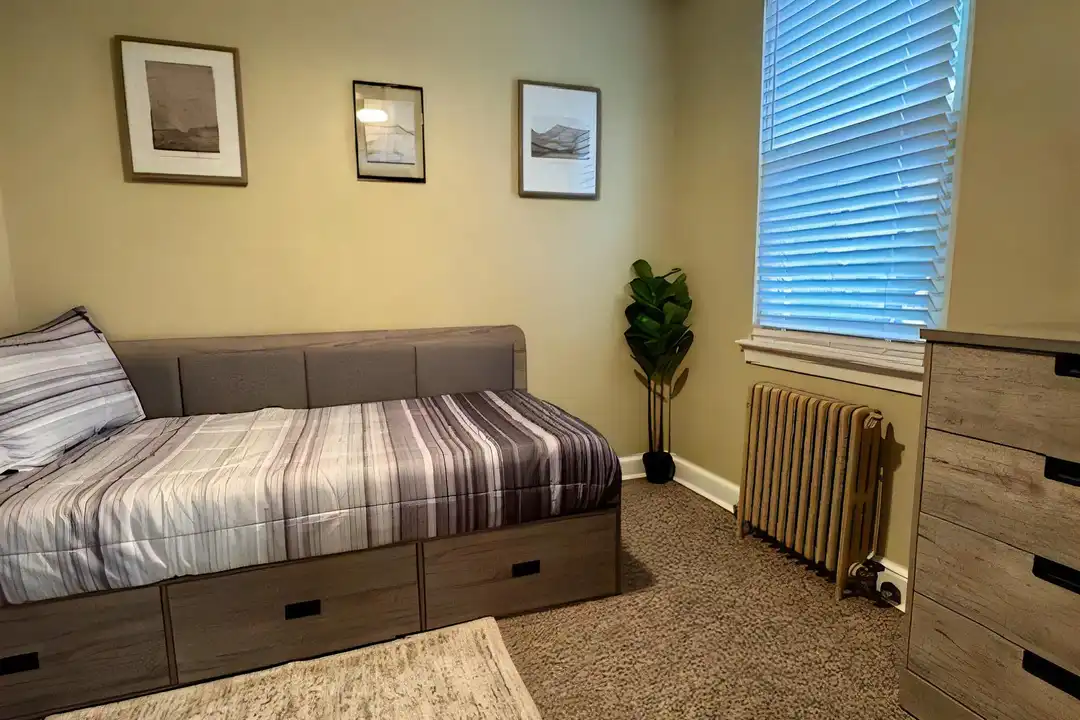 3935 S St SE unit Apt 304 - More