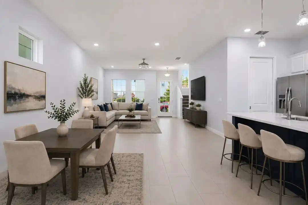 10322 Marconi Ave - View 5