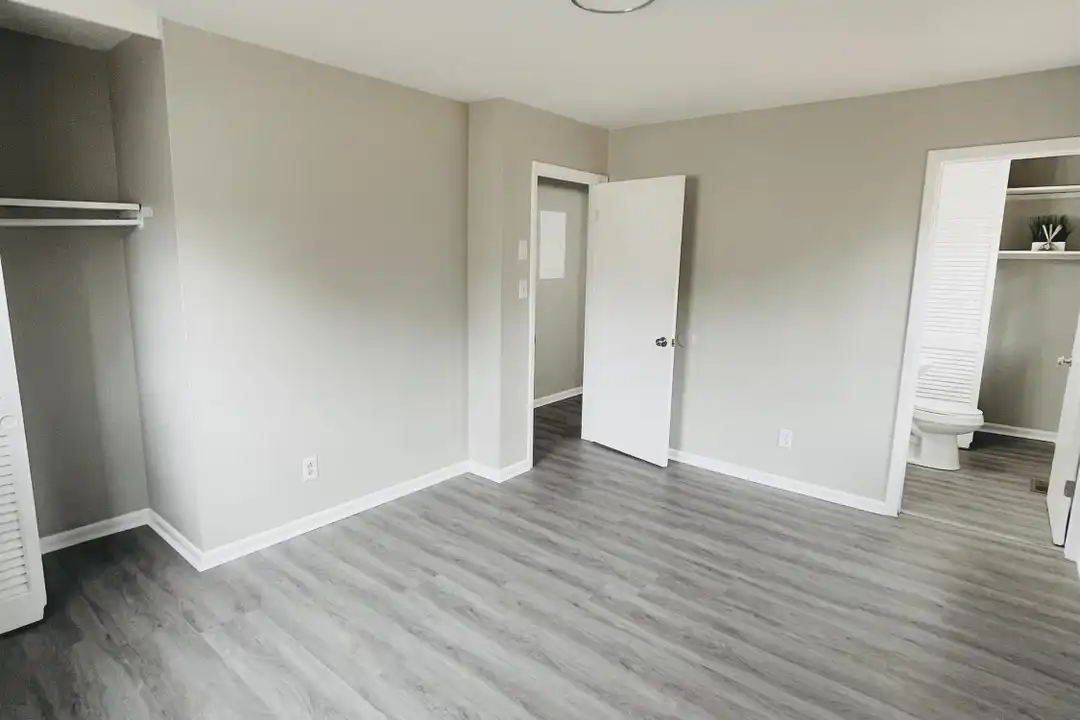 338 Milburn Dr - View 6