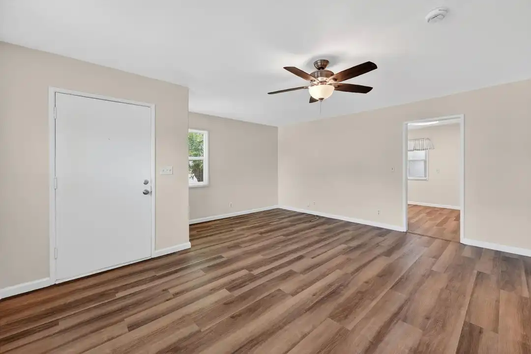 1737 W Jacaranda Pl - View 6
