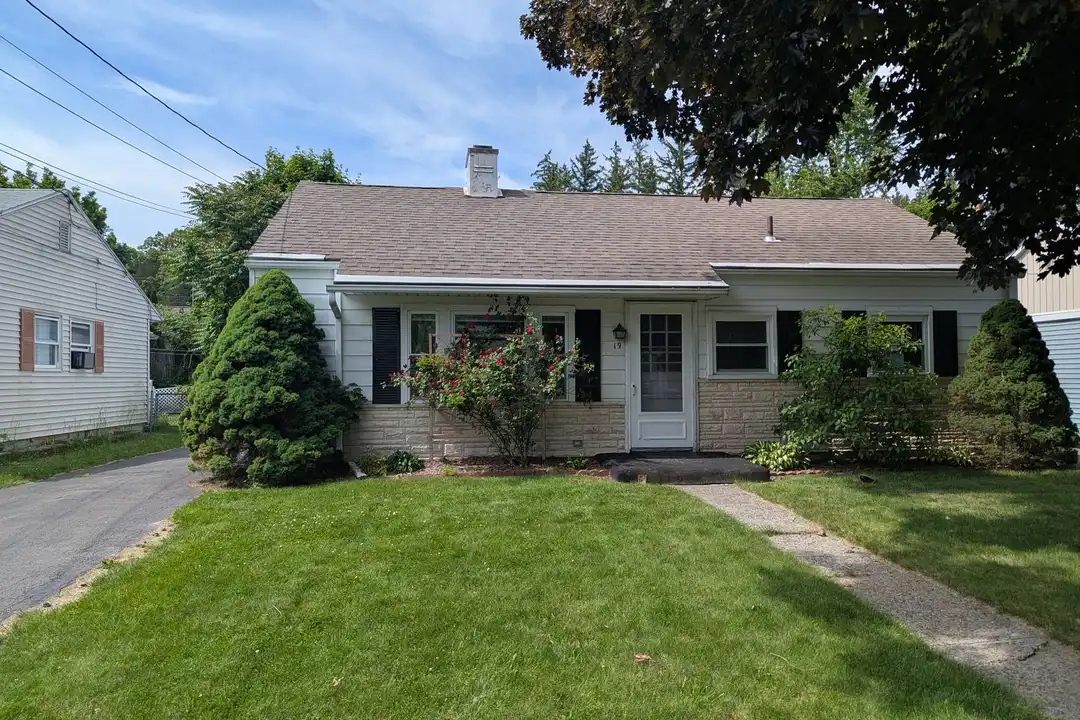 19 Browning Terrace – photo 1