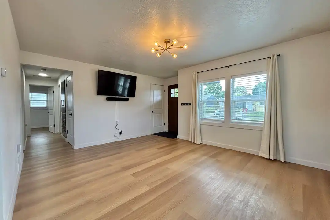 House in Spokane - View 5