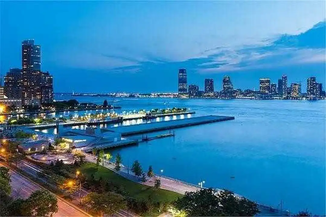 92 Laight St unit 10D - View 3