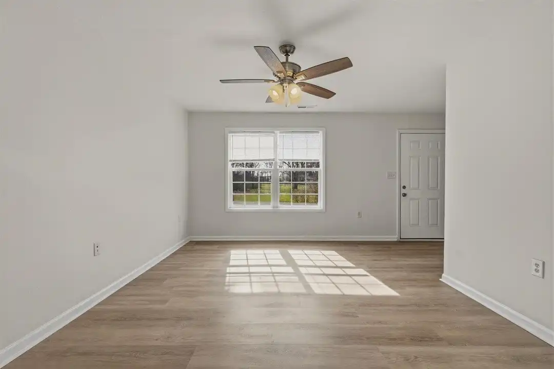 1225 N Lee Dr #30 - View 4