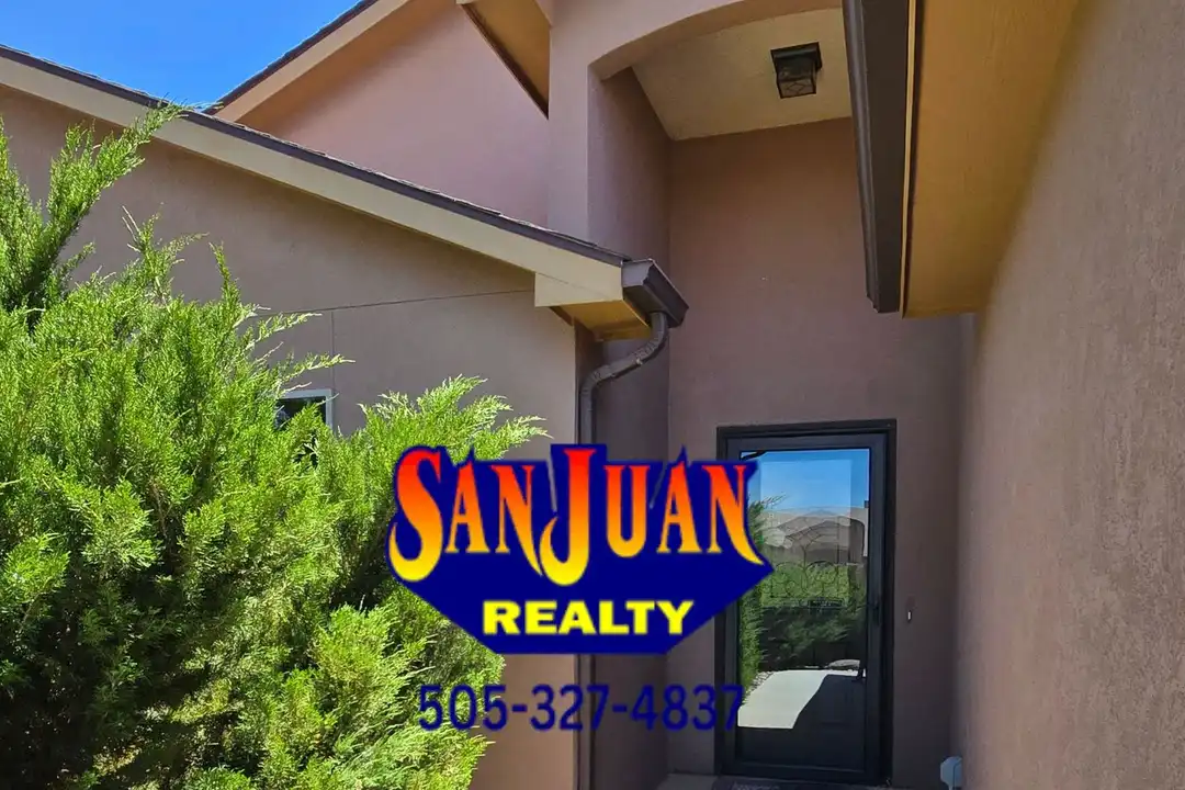 608 Monarch St - View 2