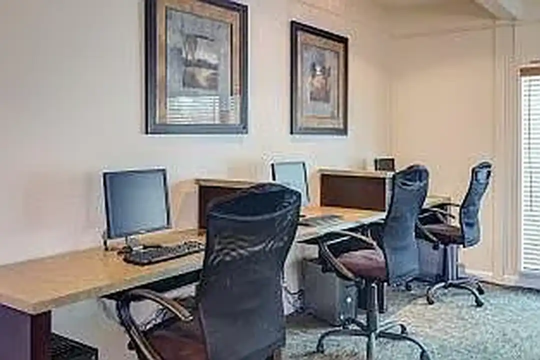 The Parker – photo 1