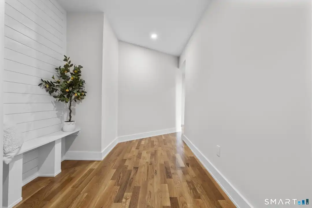 54 Plaza Ave #1 – photo 1