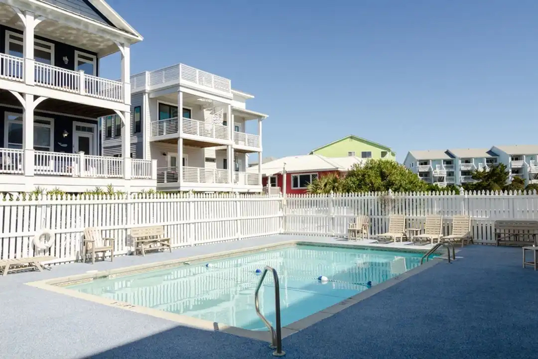 1600 Canal Dr unit A-21 – photo 1