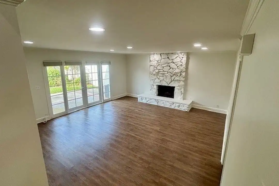 3571 Carnation Cir - View 5