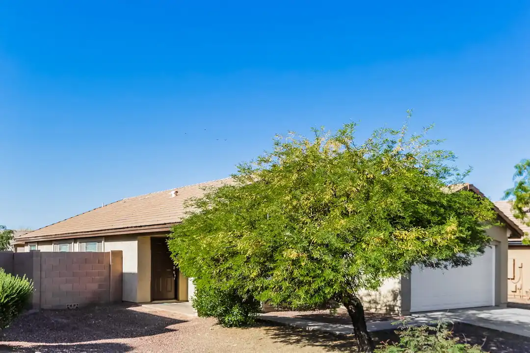 25739 W St Catherine Ave - View 3