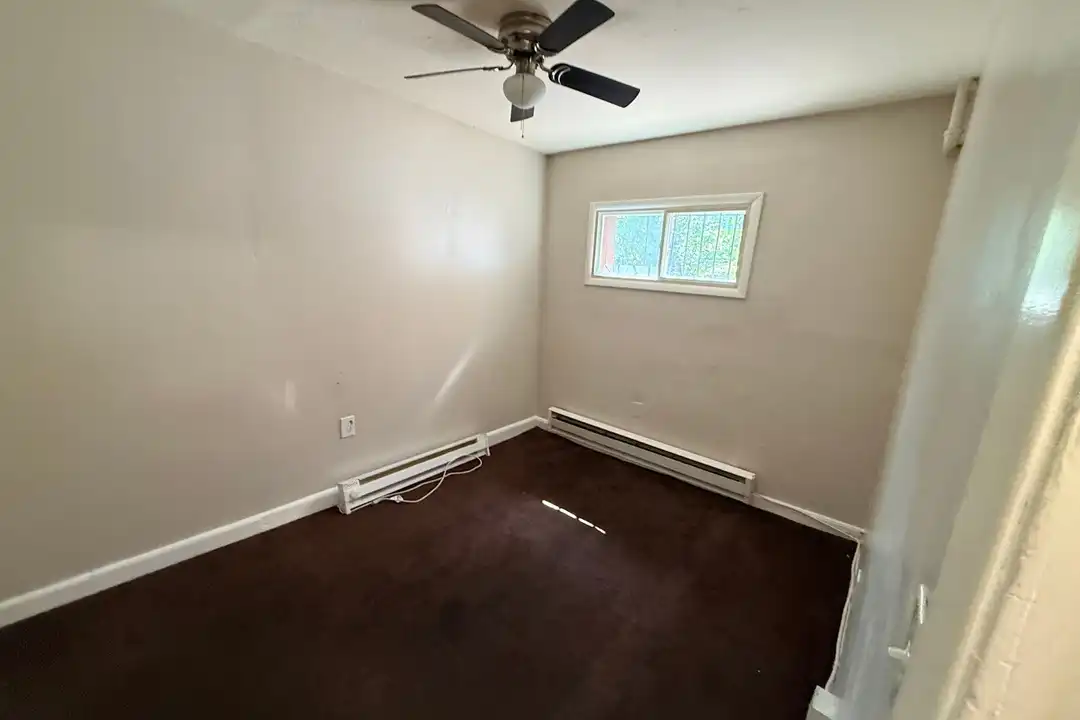 1769 Noble Rd unit 1769-1A – photo 1 of 6