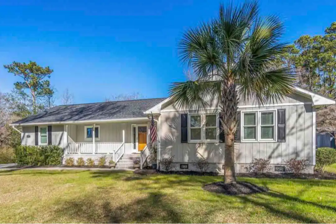 House in Wilmington - View 3