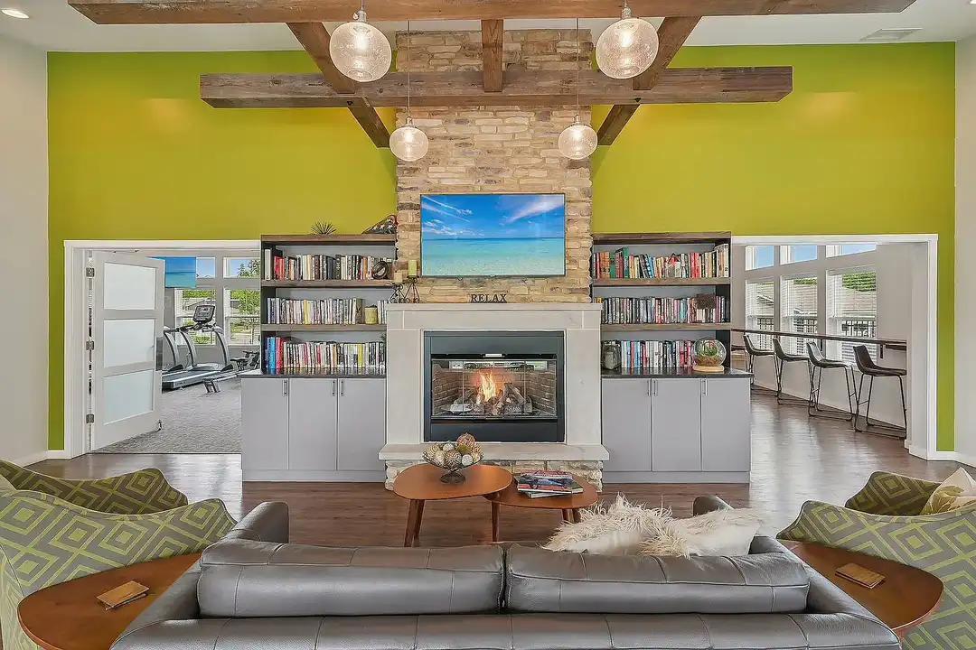 Redbud Commons – photo 1