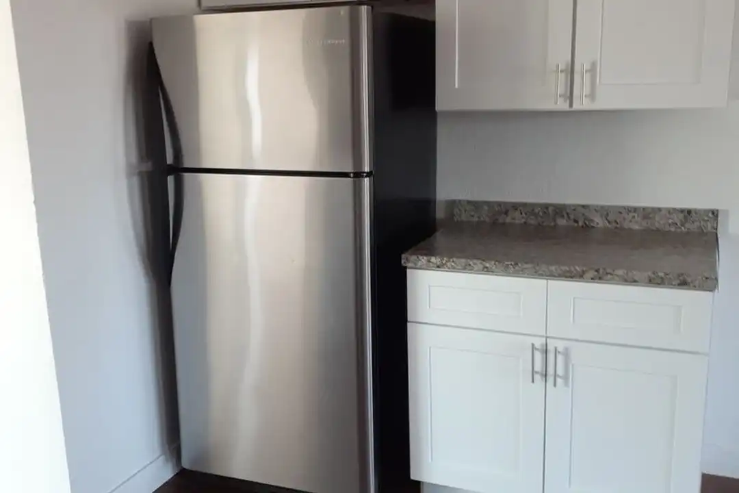5408 S 44th Pl - View 3