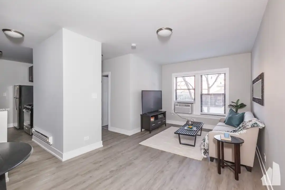 711 W Brompton Ave unit 48 - View 3