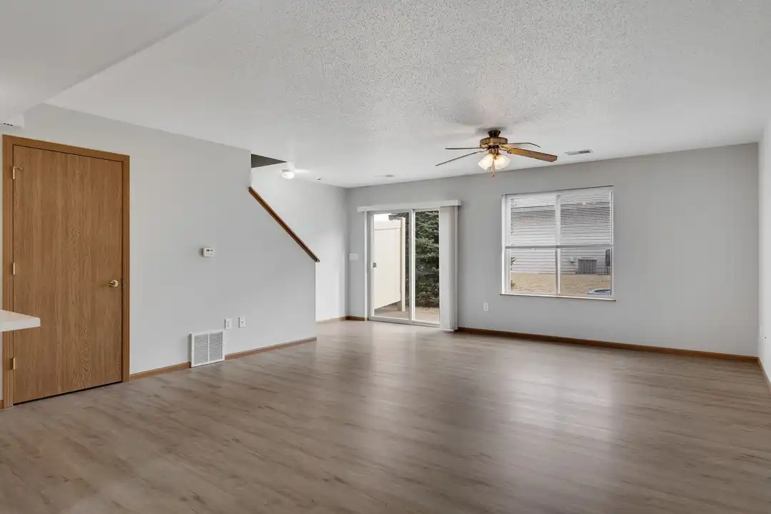 805 Angel Ct unit Unit 21 - View 3
