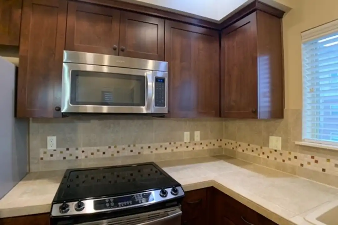 13905 SW Meridian St unit # 310 - More