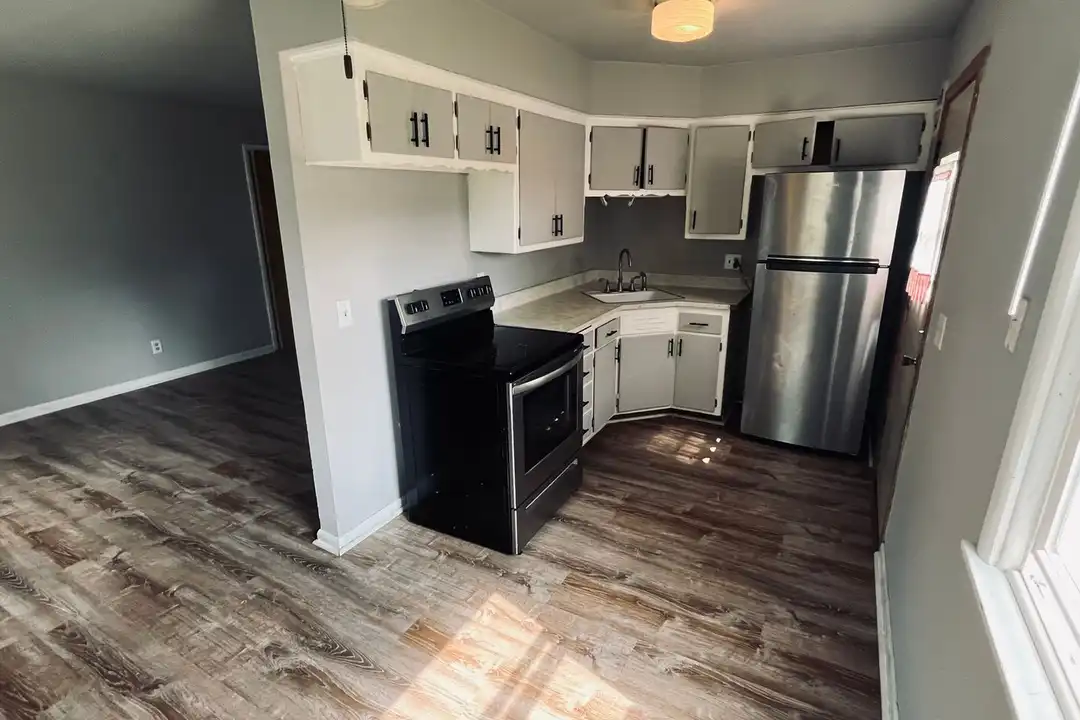 508 Greenfield Rd – photo 1